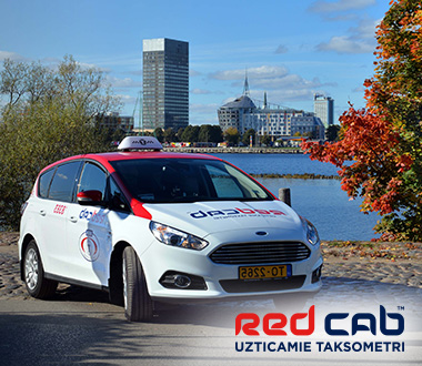 Программа лояльности BlueOrange Life предоставляет скидки на услуги такси от RedCab 